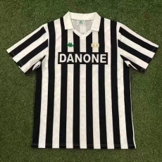 92-94 Juventus home
